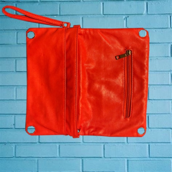 Mellow Yellow vintage purse - Picture 3 of 3